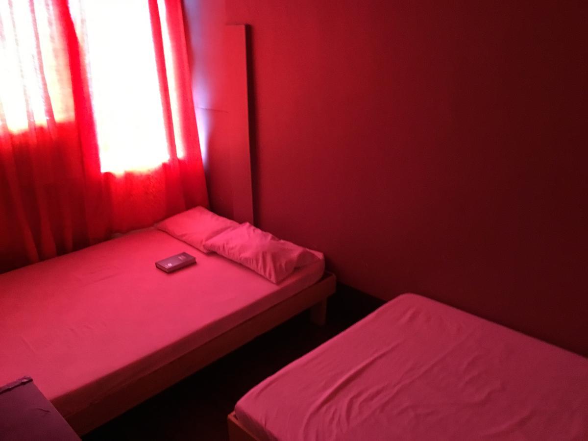 Luzon Inn Vigan Esterno foto