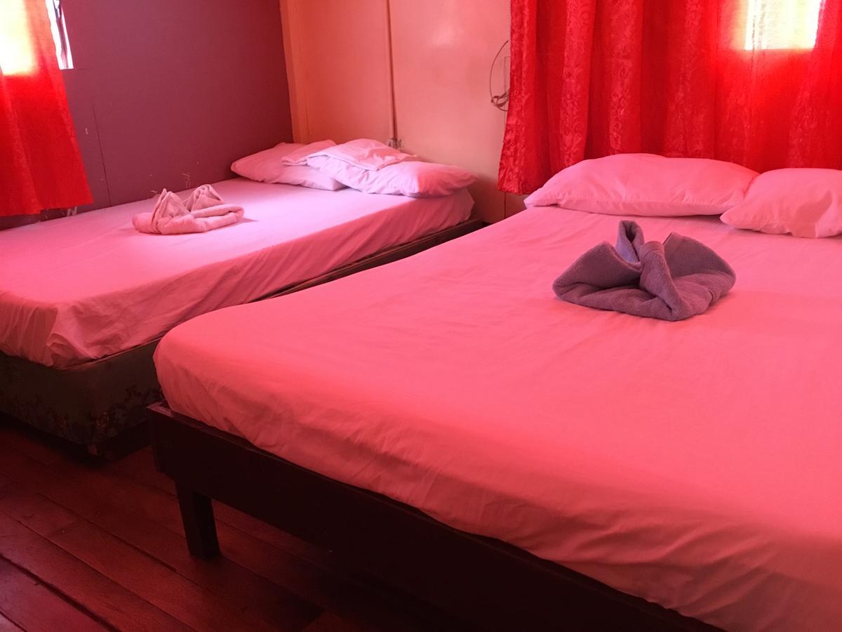 Luzon Inn Vigan Esterno foto