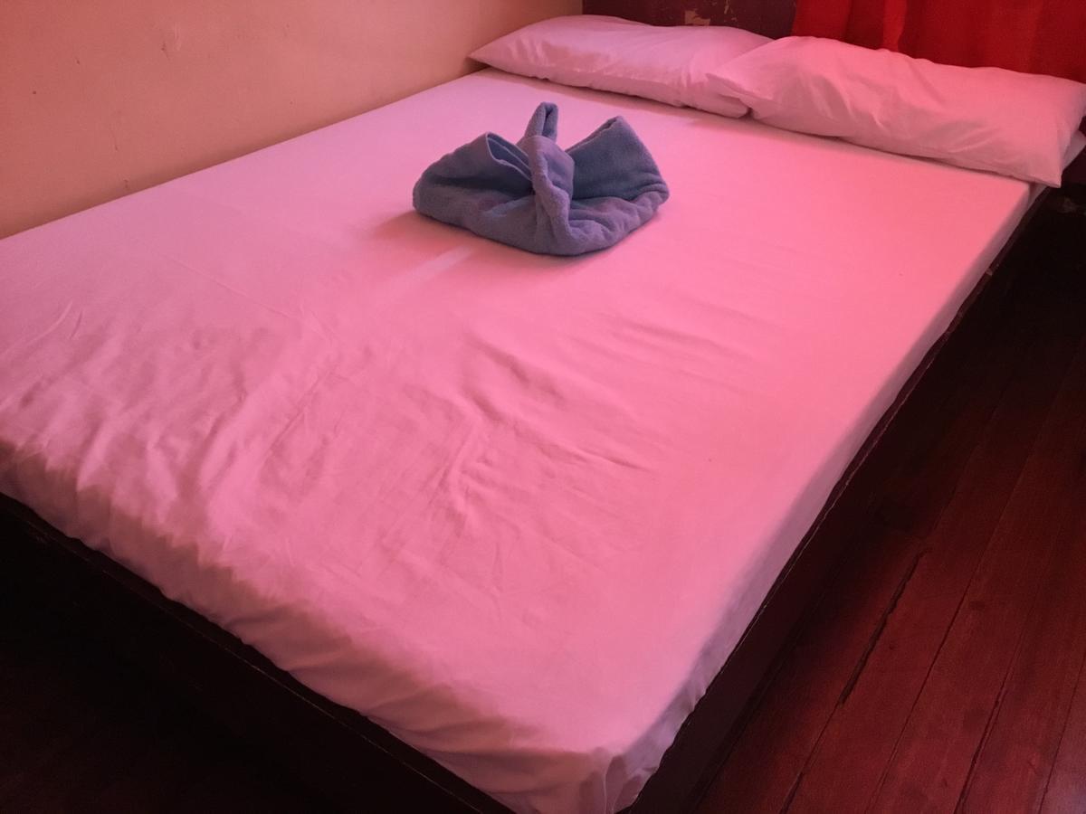 Luzon Inn Vigan Esterno foto
