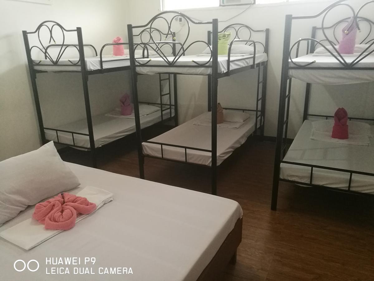 Luzon Inn Vigan Esterno foto